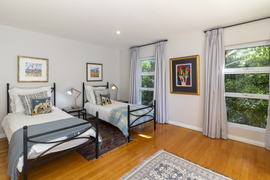 6 Bedroom Property for Sale in Royal Alfred Marina Eastern Cape